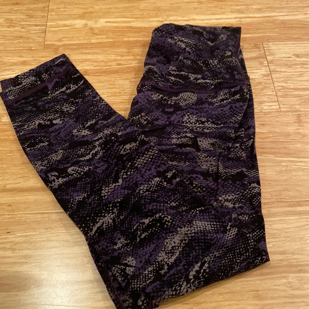 Lululemon align size 4 excellent condition